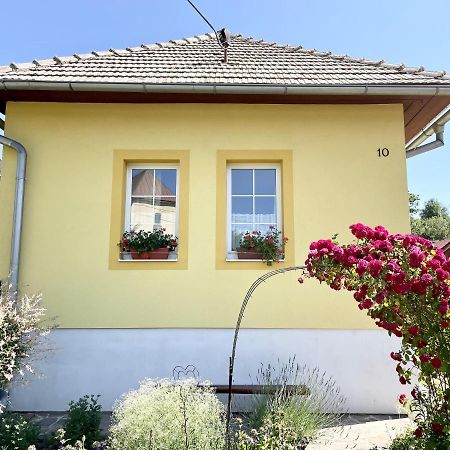 Zlty Domcek - Apartman Svábfalva Kültér fotó
